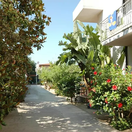 Limoneto Residence Beach Capo Vaticano * San Nicolò